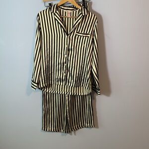 Victoria's Secret satin glazed Black and Cream Striped pajama set xs
